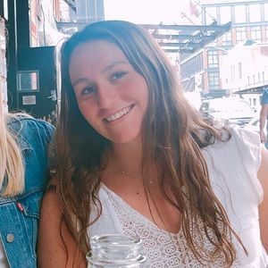 Meet your Posher, Isobel